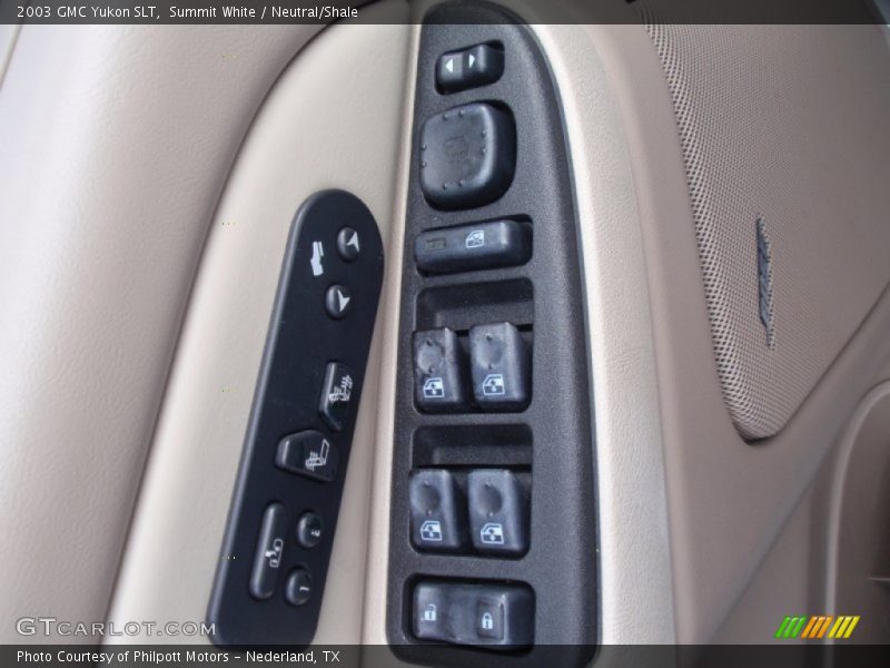 Summit White / Neutral/Shale 2003 GMC Yukon SLT