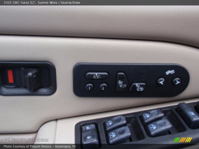 Summit White / Neutral/Shale 2003 GMC Yukon SLT