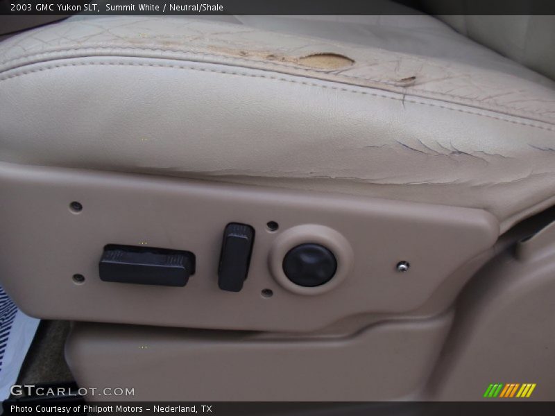 Summit White / Neutral/Shale 2003 GMC Yukon SLT