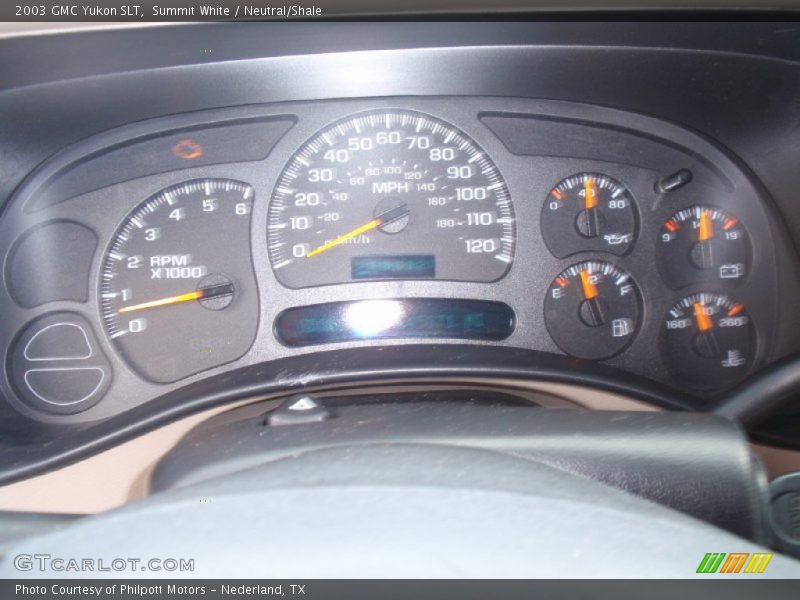 Summit White / Neutral/Shale 2003 GMC Yukon SLT