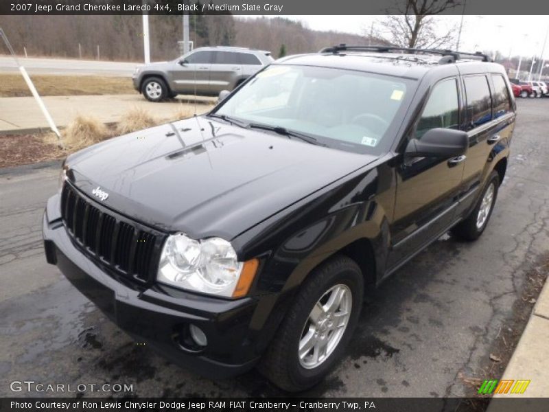 Black / Medium Slate Gray 2007 Jeep Grand Cherokee Laredo 4x4
