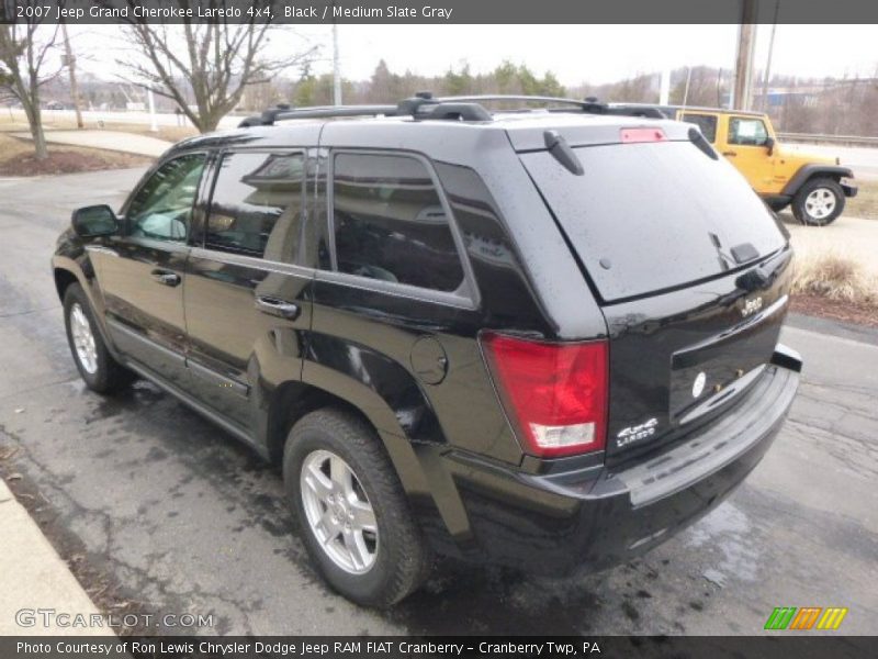 Black / Medium Slate Gray 2007 Jeep Grand Cherokee Laredo 4x4