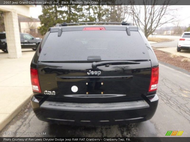 Black / Medium Slate Gray 2007 Jeep Grand Cherokee Laredo 4x4