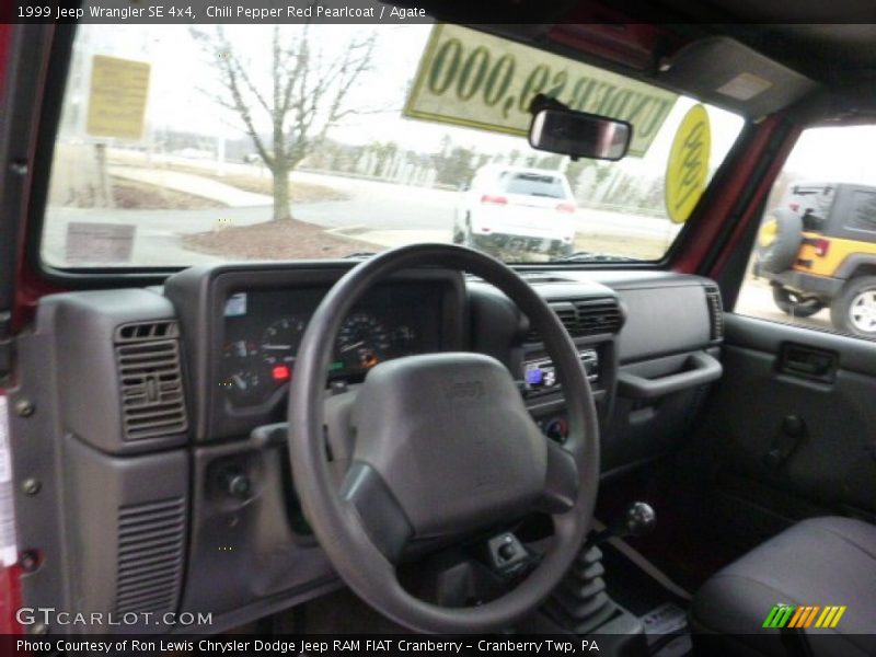 Chili Pepper Red Pearlcoat / Agate 1999 Jeep Wrangler SE 4x4