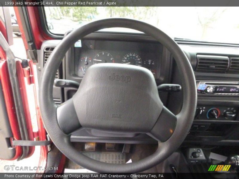 Chili Pepper Red Pearlcoat / Agate 1999 Jeep Wrangler SE 4x4