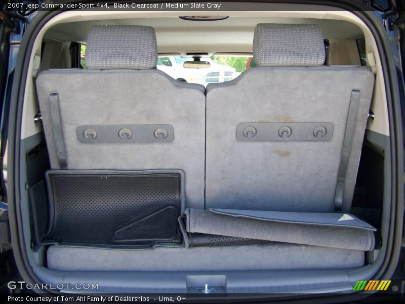 Black Clearcoat / Medium Slate Gray 2007 Jeep Commander Sport 4x4
