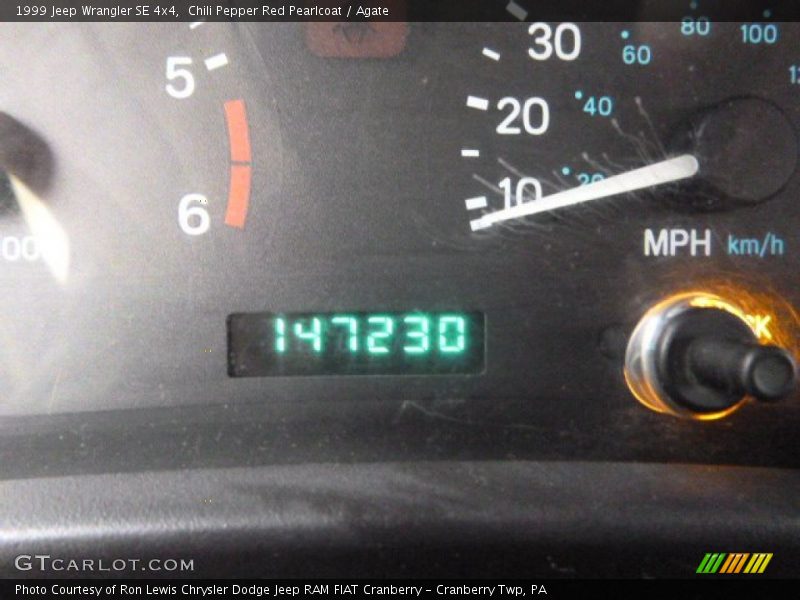 Chili Pepper Red Pearlcoat / Agate 1999 Jeep Wrangler SE 4x4