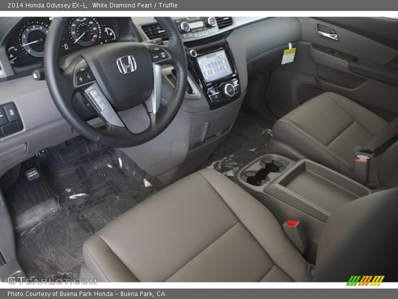 White Diamond Pearl / Truffle 2014 Honda Odyssey EX-L