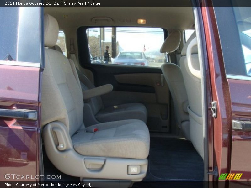 Dark Cherry Pearl / Beige 2011 Honda Odyssey LX