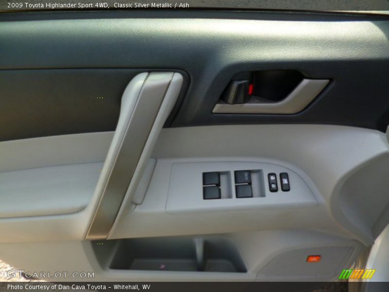Classic Silver Metallic / Ash 2009 Toyota Highlander Sport 4WD