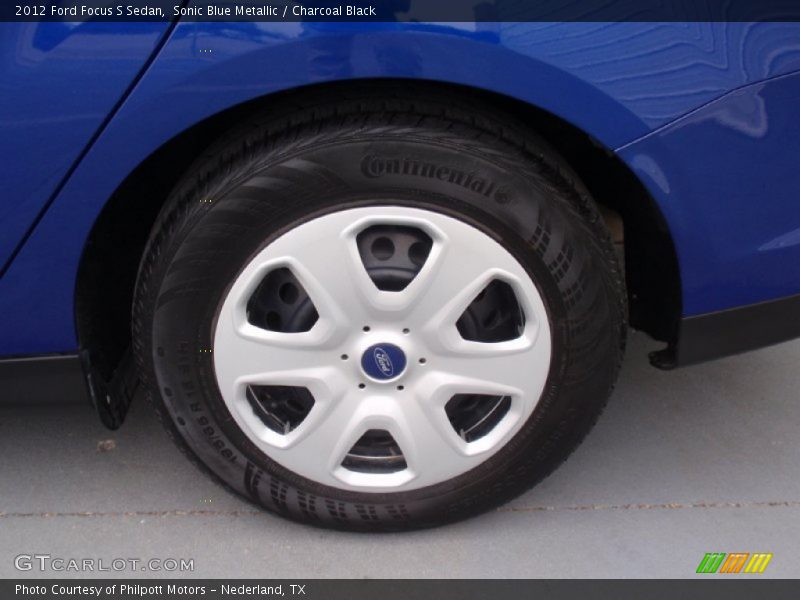 Sonic Blue Metallic / Charcoal Black 2012 Ford Focus S Sedan