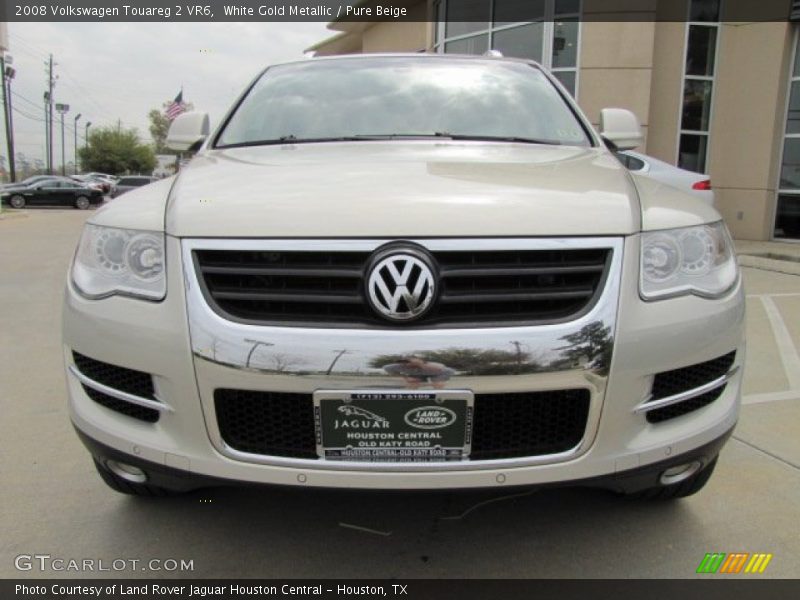 White Gold Metallic / Pure Beige 2008 Volkswagen Touareg 2 VR6