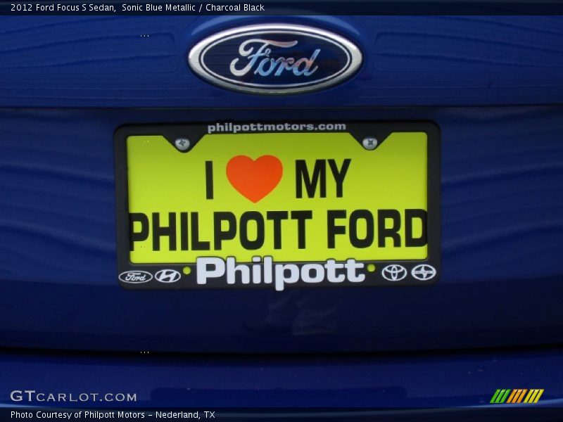 Sonic Blue Metallic / Charcoal Black 2012 Ford Focus S Sedan