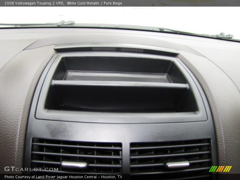 White Gold Metallic / Pure Beige 2008 Volkswagen Touareg 2 VR6