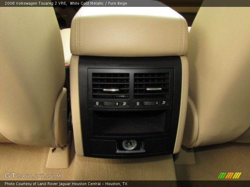 White Gold Metallic / Pure Beige 2008 Volkswagen Touareg 2 VR6