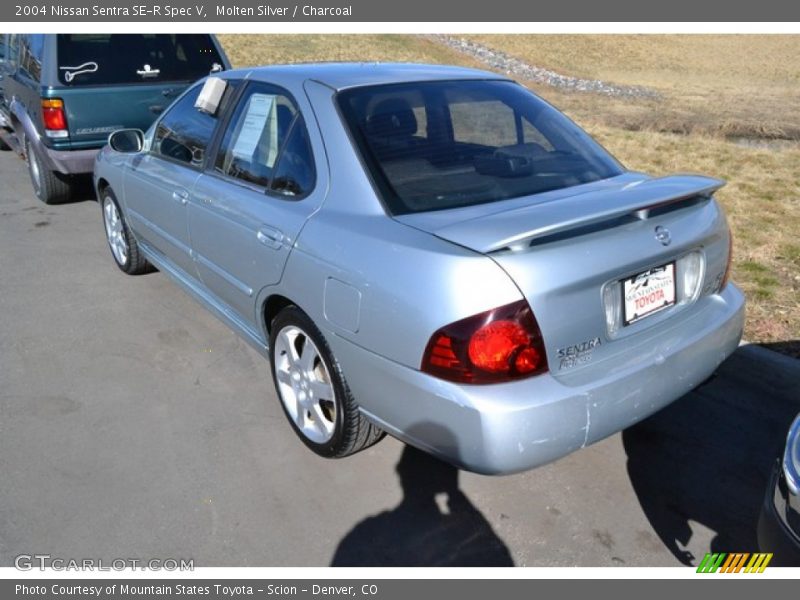 Molten Silver / Charcoal 2004 Nissan Sentra SE-R Spec V