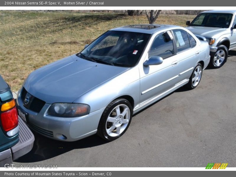 Molten Silver / Charcoal 2004 Nissan Sentra SE-R Spec V