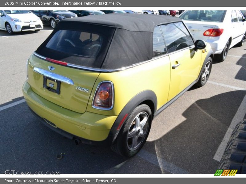 Interchange Yellow / Black/Yellow 2009 Mini Cooper Convertible