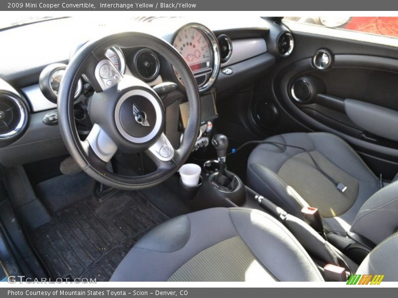 Interchange Yellow / Black/Yellow 2009 Mini Cooper Convertible
