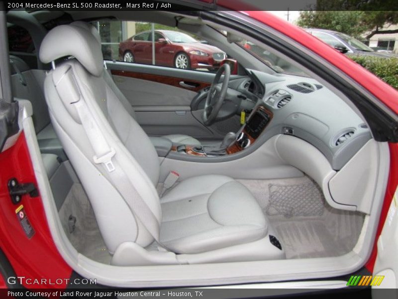 Front Seat of 2004 SL 500 Roadster