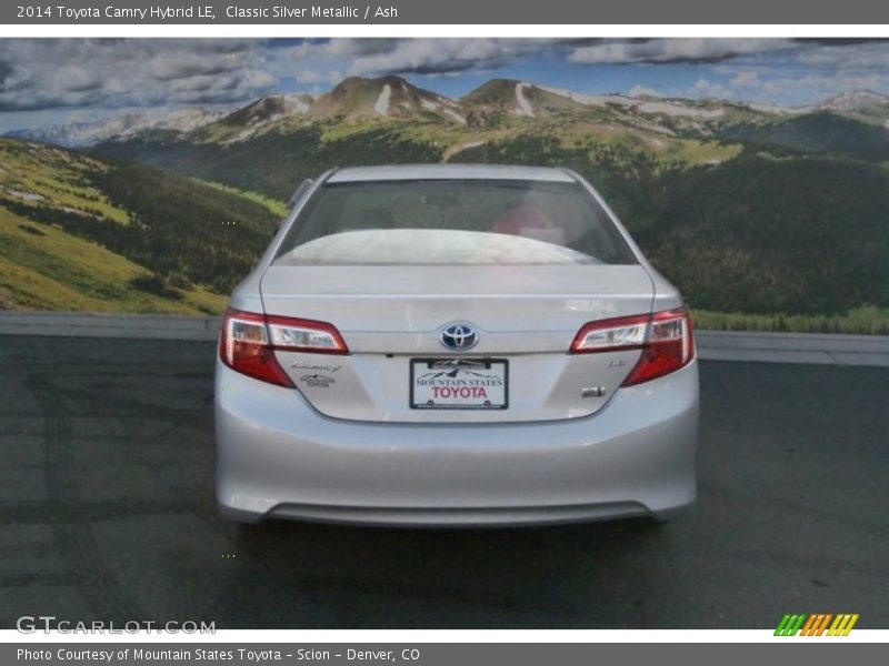 Classic Silver Metallic / Ash 2014 Toyota Camry Hybrid LE