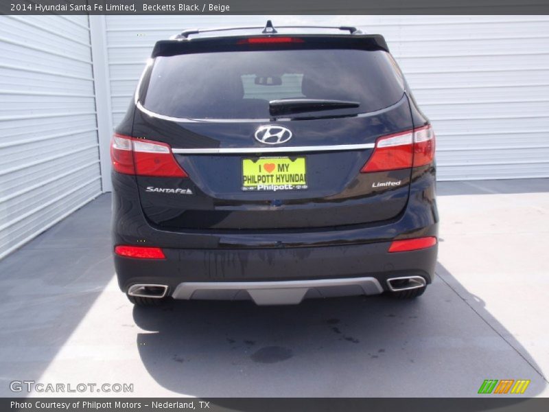 Becketts Black / Beige 2014 Hyundai Santa Fe Limited