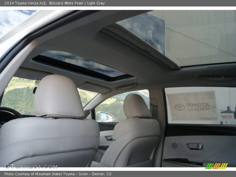 Blizzard White Pearl / Light Gray 2014 Toyota Venza XLE