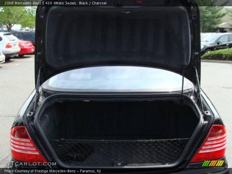 Black / Charcoal 2006 Mercedes-Benz S 430 4Matic Sedan