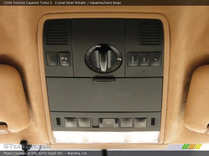 Controls of 2006 Cayenne Turbo S