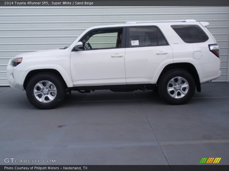 Super White / Sand Beige 2014 Toyota 4Runner SR5