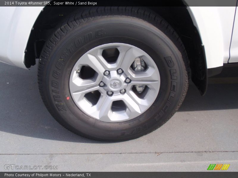 Super White / Sand Beige 2014 Toyota 4Runner SR5