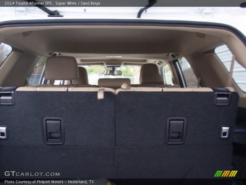 Super White / Sand Beige 2014 Toyota 4Runner SR5