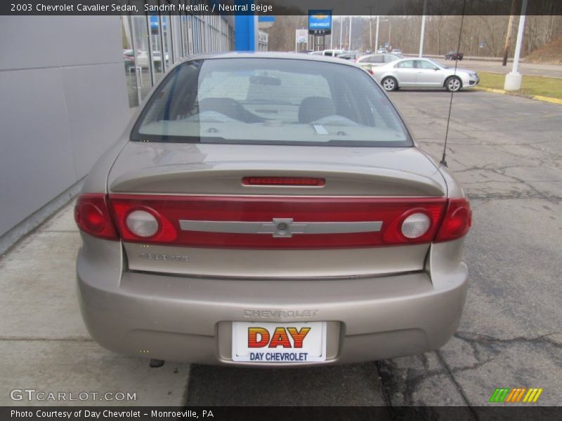 Sandrift Metallic / Neutral Beige 2003 Chevrolet Cavalier Sedan