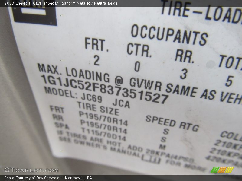 Sandrift Metallic / Neutral Beige 2003 Chevrolet Cavalier Sedan