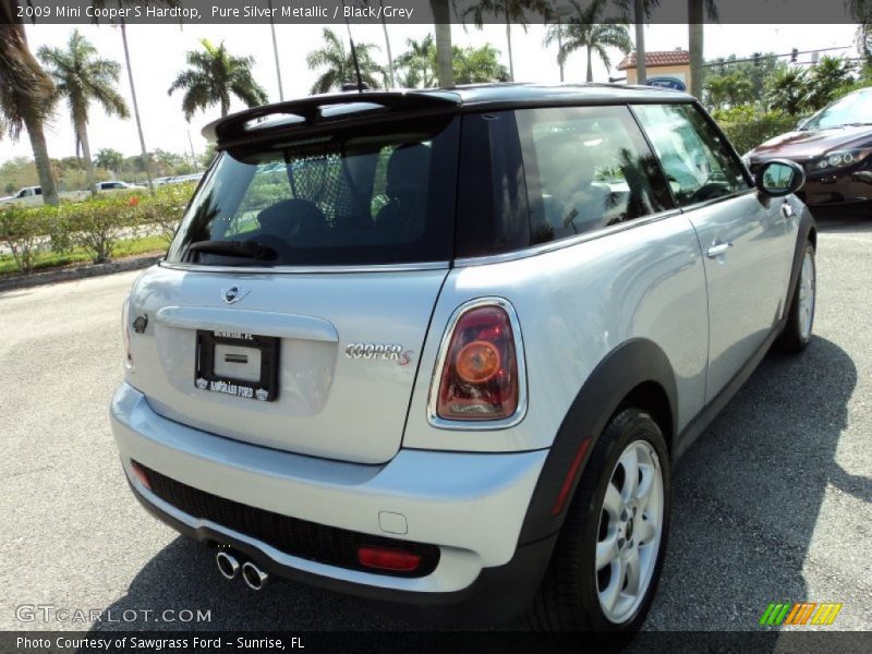 Pure Silver Metallic / Black/Grey 2009 Mini Cooper S Hardtop