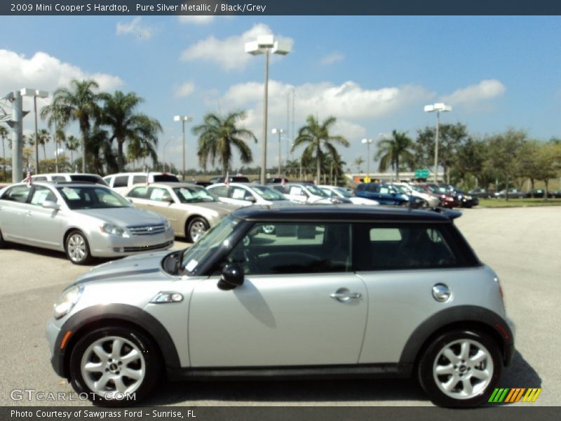 Pure Silver Metallic / Black/Grey 2009 Mini Cooper S Hardtop