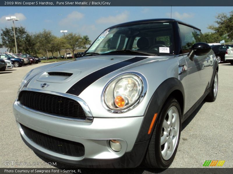 Pure Silver Metallic / Black/Grey 2009 Mini Cooper S Hardtop