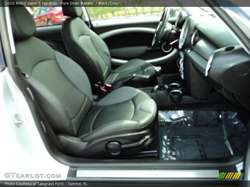 Pure Silver Metallic / Black/Grey 2009 Mini Cooper S Hardtop