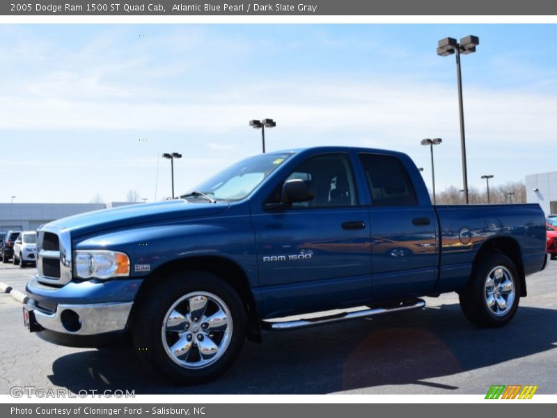 Atlantic Blue Pearl / Dark Slate Gray 2005 Dodge Ram 1500 ST Quad Cab