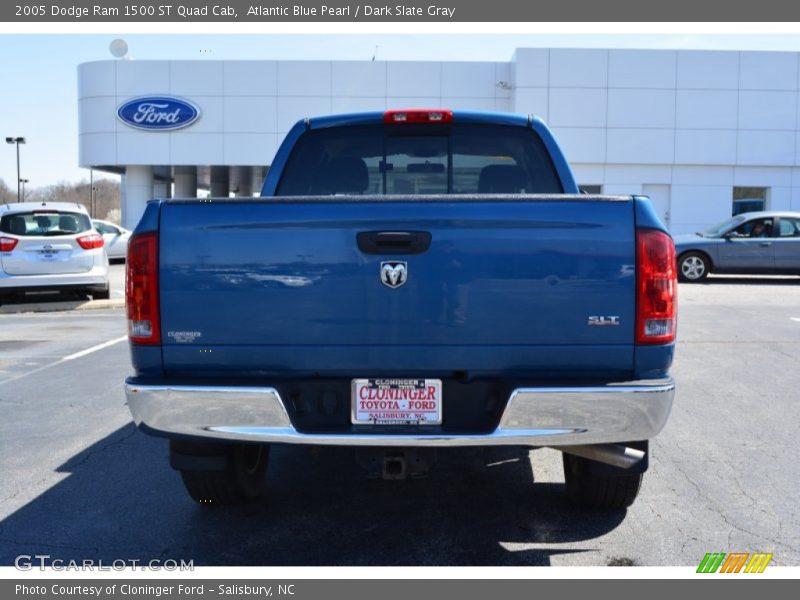 Atlantic Blue Pearl / Dark Slate Gray 2005 Dodge Ram 1500 ST Quad Cab