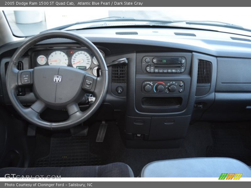 Atlantic Blue Pearl / Dark Slate Gray 2005 Dodge Ram 1500 ST Quad Cab