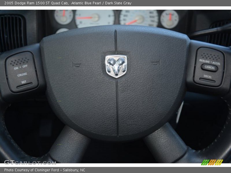 Atlantic Blue Pearl / Dark Slate Gray 2005 Dodge Ram 1500 ST Quad Cab