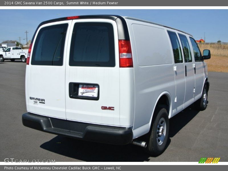 Summit White / Medium Pewter 2014 GMC Savana Van 2500 Cargo