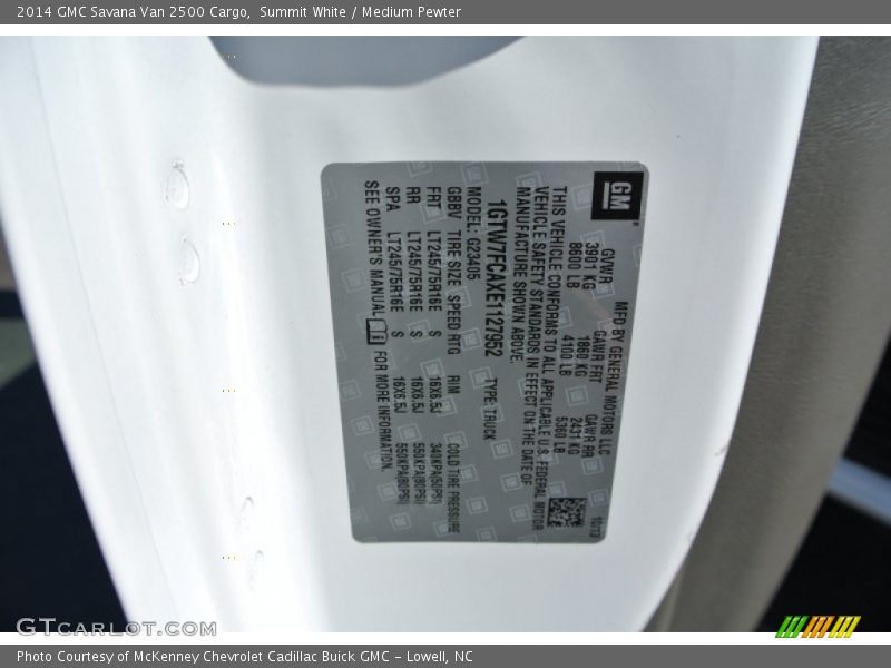 Summit White / Medium Pewter 2014 GMC Savana Van 2500 Cargo