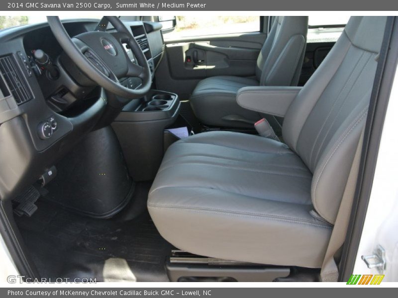 Summit White / Medium Pewter 2014 GMC Savana Van 2500 Cargo