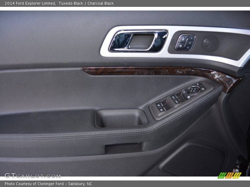 Tuxedo Black / Charcoal Black 2014 Ford Explorer Limited