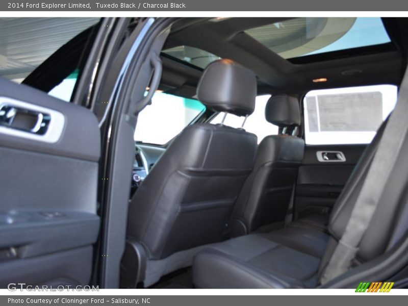 Tuxedo Black / Charcoal Black 2014 Ford Explorer Limited