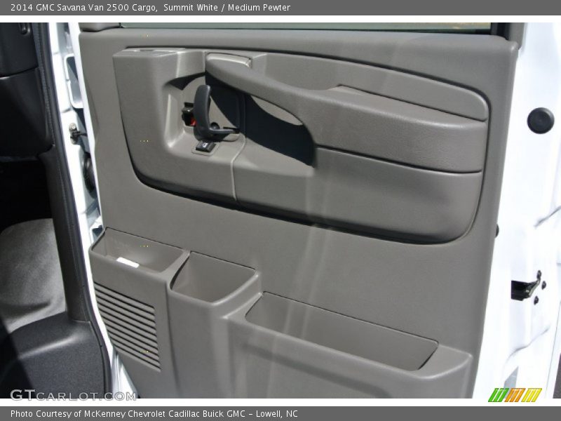Summit White / Medium Pewter 2014 GMC Savana Van 2500 Cargo