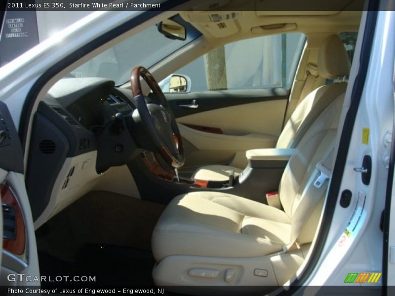 Starfire White Pearl / Parchment 2011 Lexus ES 350