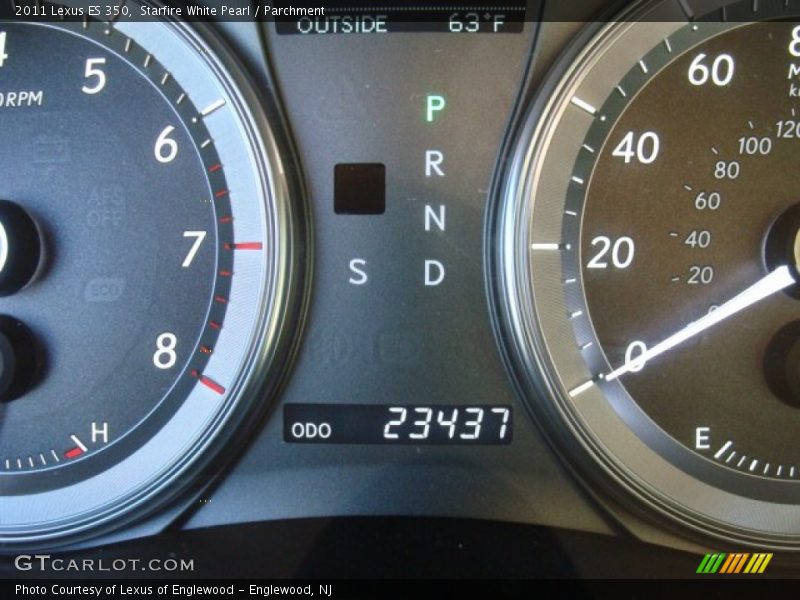 Starfire White Pearl / Parchment 2011 Lexus ES 350